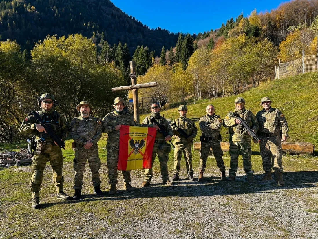El equipo de monitores del campamento El Gran Capitán